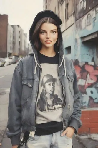 girl in t-shirt,photos on clothes line,young model istanbul,street fashion,pictures on clothes line,isolated t-shirt,women fashion,brooklyn,hip-hop,photo session in torn clothes,vintage clothing,sweat