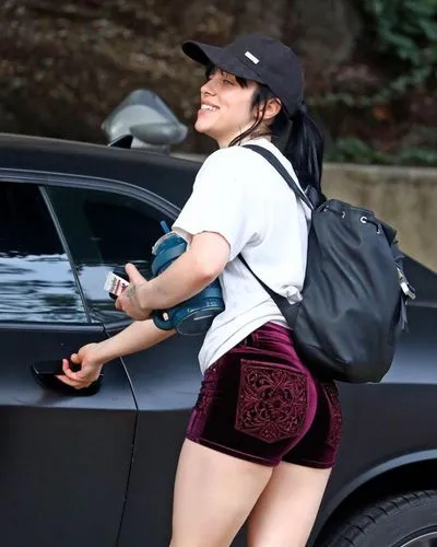 thighpaulsandra,chiuchiolo,in shorts,undershorts,miniskirt,thighs