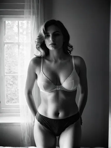 kelly brook,dominczyk,curvier,bw,gossard,curvy,intimates,film noir,shapewear,blackandwhite,underwire,black and white,emelie,hypermastus,jane russell-female,seoige,plumper,retro woman,curvaceous,superhot,Photography,Black and white photography,Black and White Photography 15