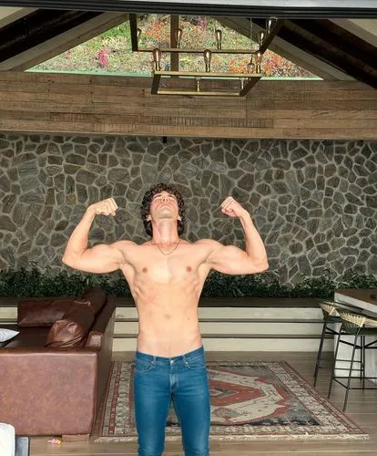 wahlberg,polunin,cavani,fichtner,muscleman,mcconaughy