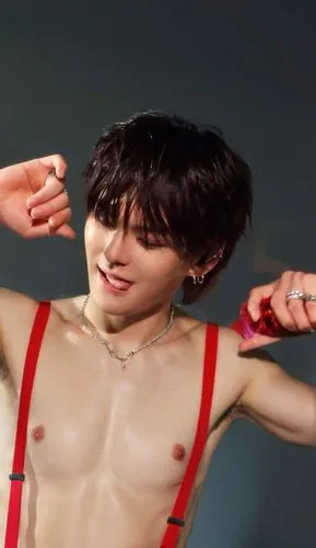 intermodulation,kangta,polunin,abdominis,taek,kibum,daewon,seop,cimirotic,eunhyuk,minjun,pecks,hyuk,armpits,nosebleed,changmin,seongjong,pectorals,jonghyun,minani