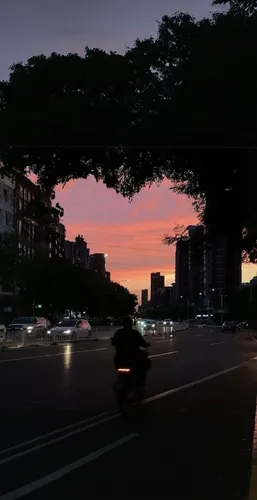 vedado,jakarta,dusk background,dusky pink,jakaranda,dusk,city highway,hochiminh,digital compositing,evening city,timelapse,hanoi,universiti malaysia sabah,evening atmosphere,night photograph,kuala lumpur,padang,kampala,honolulu,changi