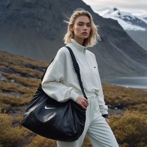 tnf,north face,stutterheim,maxmara,frederikke,scandinavian style,scandinavian,delvaux,filippa,puma,krakoff,minkoff,hadid,icelandic,faroe,dior,risberg,longyearbyen,antipova,hedvig,Photography,General,Natural