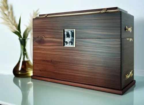 Luxury wooden box
,savings box,storage cabinet,attache case,baby changing chest of drawers,chest of drawers,courier box,digital safe,card box,wine boxes,computer case,luggage compartments,music chest,