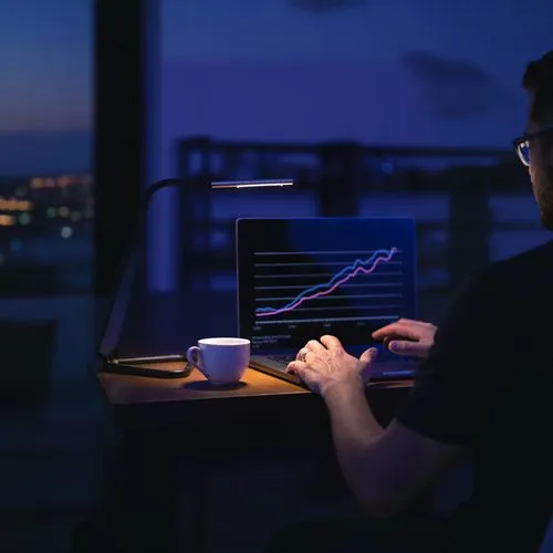 night administrator,dusk background,blur office background,enernoc,man with a computer,crypto mining,inntrepreneur,remote work,soir,computer addiction,computer business,valuevision,investnet,technimetrics,creditwatch,night scene,night lights,netnoir,netpulse,connectcompetition