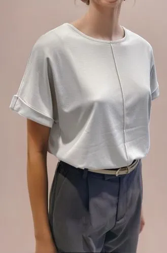 リアルなサイズにする,cotton top,maxmara,maisie,utada,skirt,gakki,arterton,tee,kubra,braless,baju,tshirt,ninagawa,traje,pleat,shoulder length,choa,crop top,a uniform,benoist