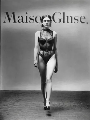 glossitis,gissin,jane russell-female,cissie,lilian gish - female,mabuse,Photography,Black and white photography,Black and White Photography 15