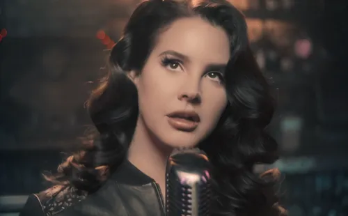 katniss,candela,telephone operator,vintage woman,retro woman,vintage background,banner,video clip,princess sofia,bloodstream,aging icon,vintage angel,porcelain doll,dita,vesper,queen,vintage theme,hard candy,digital compositing,scarlet witch