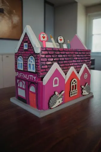 gingerbread house,the gingerbread house,miniature house,fairy house,dolls houses,gingerbread houses,crispy house,model house,bird house,piggybank,sugar house,pâtisserie,dollhouse accessory,3d render,little house,farmstead,doll house,piglet barn,birdhouse,danish house