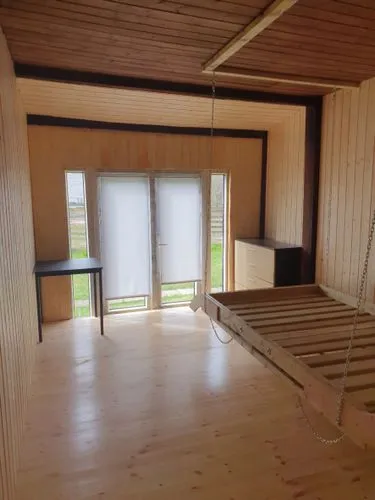 japanese-style room,wooden sauna,sleeping room,hanok,sauna,modern room,cabin,bedroom,dormitory,attic,tatami,children's bedroom,termales balneario santa rosa,prefabricated buildings,inverted cottage,wood deck,small cabin,danish room,rental studio,chalet