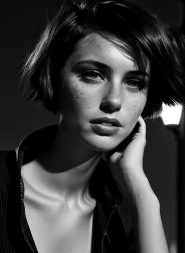 asymmetric cut,pixie cut,bob cut,pixie-bob,portrait photographers,female model,dark portrait,portrait photography,film noir,moody portrait,management of hair loss,studio light,woman portrait,female hollywood actress,young woman,british actress,short blond hair,bloned portrait,studio photo,woman face