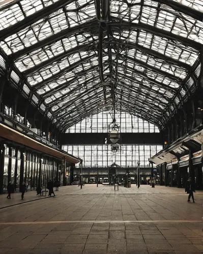 french train station,berlin central station,south station,the train station,bordeaux,train station passage,central station,osaka station,train station,orsay,toulouse,waverley,railroad station,the girl at the station,paris,station hall,union station,antwerp,husum hbf,st-denis,Illustration,Black and White,Black and White 02