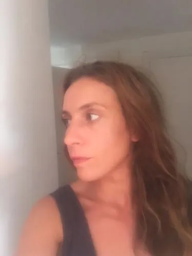 vlog,blurrier,woman thinking,blurriness,dilek,zissman,woman face,sarikaya,liliana,bellisario,blurred background,blurd,blurring,girl making selfie,blurred,biljana,natural cosmetic,nicodemou,ivete,cassandra