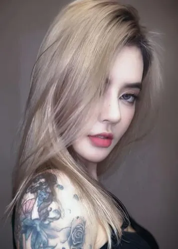 zhawn,tattoo girl,zhaowen,sgh,natashquan,blondie,karimova,margairaz,tats,romanija,junji,blonska,lissavetzky,xiaoli,with tattoo,lilyana,golubchikova,greta oto,jungwirth,mandlikova