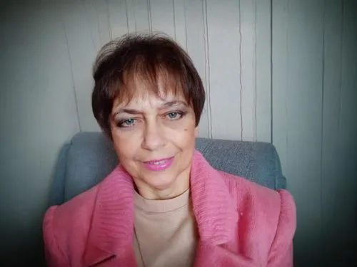 burgos-rosa de lima,birce akalay,carol m highsmith,bussiness woman,susanne pleshette,webinar,carol colman,portrait of christi,grama,riopa fernandi,video,divine healing energy,rigó jancsi,almudena,video call,ipê-rosa,haetera piera,catarina,rhonda rauzi,vicugna pacos