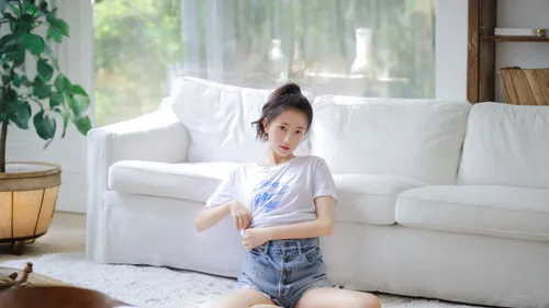 girl in t-shirt,girl sitting,phuquy,relaxed young girl,xuan lian,girl studying,cute clothes,model doll,asian girl,doll figure,girl in a long,little girl reading,long-sleeved t-shirt,baby & toddler clo