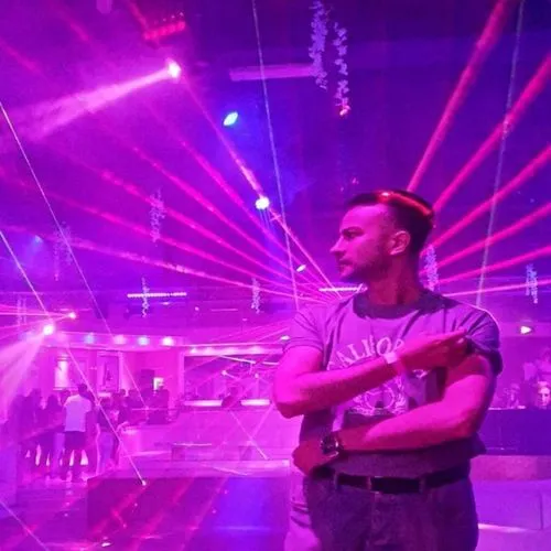 lasers,lazers,godskitchen,laser light,neon lights,atrak,ultrabeat,discotheque,lazer,guetta,technotronic,raved,barrowland,laser,oakenfold,laserlike,spaceland,neon light,neon carnival brasil,superclub