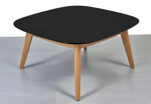 sehpa üstü siyah 8 milimetre siyah cam, ayaklar  yuvarlak torna meşe ,an image of a table with wooden legs,folding table,black table,vitra,table,small table,coffeetable