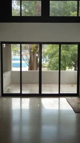 an empty room with lots of windows and doors that open to the outside,crittall,tatami,ventanas,dojo,ashtanga,glass window,japanese-style room,aqua studio,habitaciones,ventana,front window,open door,gl