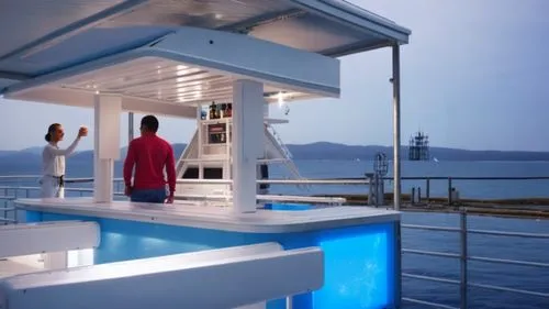 lifeguard tower,cube stilt houses,on a yacht,floating restaurant,houseboat,aqua studio,yacht exterior,luxury yacht,pool house,luxury hotel,mykonos,holiday villa,cubic house,summer house,house of the sea,infinity swimming pool,greek islands,lakonos,cruiseferry,floating stage