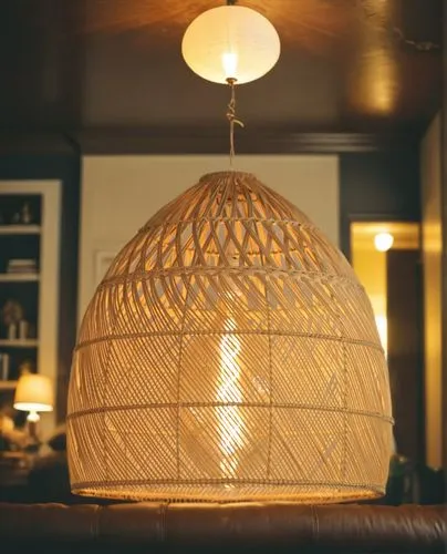 غرفة معيشة مضلمة قليلا,retro lampshade,vintage lantern,table lamp,lampshades,table lamps,lampshade,retro kerosene lamp,retro lamp,japanese lamp,hanging lamp,asian lamp,stone lamp,japanese paper lanter