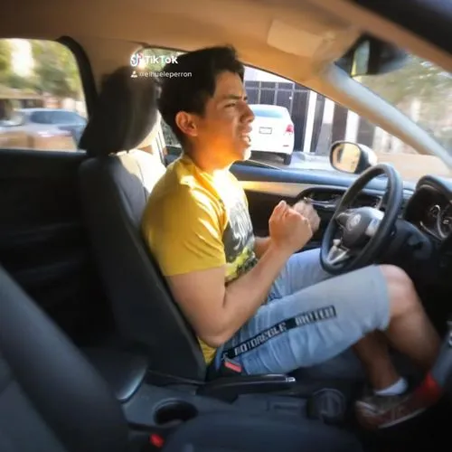 driving a car,driving school,cabbie,carbonaro,electric driving,driveability