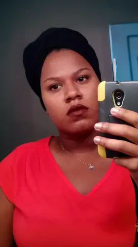 ebony,tiktok,edit,tik tok,17-50,woman holding a smartphone,mini e,black women,african american woman,black professional,fat,cornbread,black nuken,african-american,black woman,artificial hair integrations,emogi,uganda,haetera piera,lira