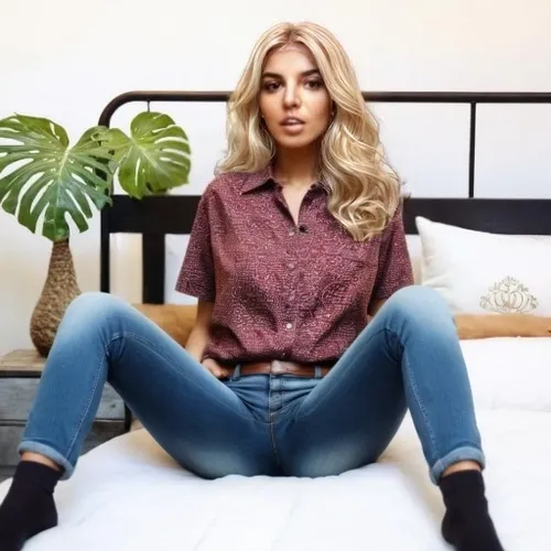 in a shirt,ripped jeans,denim,jeans,denim jeans,blonde woman,jeans background,high jeans,cool blonde,sofa,blonde on the chair,kim,hairy blonde,lisaswardrobe,denim and lace,skinny jeans,crossed legs,le