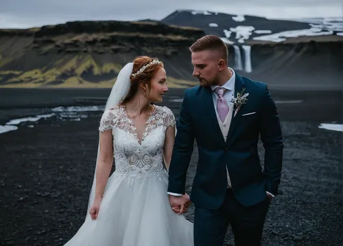 icelanders,wedding photo,skogafoss,wedding photography,iceland,eastern iceland,seyðisfjörður,wedding couple,reykjavik,silver wedding,wedding suit,kirkjufellfoss,northen lights,wedding photographer,pre-wedding photo shoot,just married,beautiful couple,the ceremony,couple goal,husavik,Illustration,Japanese style,Japanese Style 13