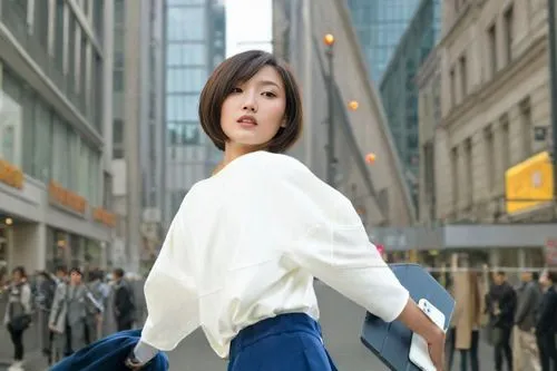 utada,hiroko,japanese woman,ayako,ninagawa,toshiko,asako,masako,street shot,yasuko,mikiko,woman walking,koreeda,mieko,eriko,ayaka,miyake,yuhara,makiko,mitsuko,Female,East Asians,Inverted Bob,Youth adult,M,Confidence,Tailored Suit,Outdoor,Modern City