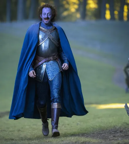 man frantically running wearing medieval blue cloak over scalemail-armor and medieval trousers,king arthur,htt pléthore,iron mask hero,athos,fluyt,bordafjordur,grand duke of europe,king caudata,the em