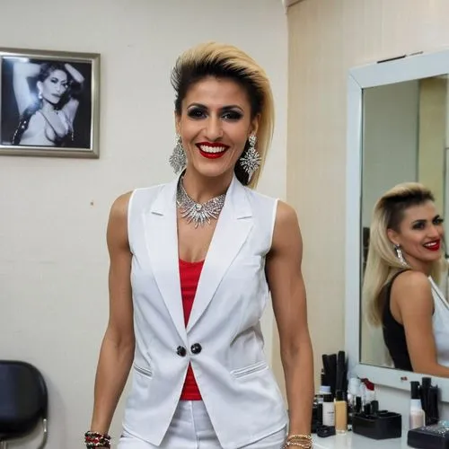 ceca,hatun,burcu,sarikaya,dilek,sibel,negin,emine,sertab,shohreh,showmatch,yolandita,lydians,nazli,ceren,yasemin,derya,irini,yanet,dragana,Photography,General,Realistic