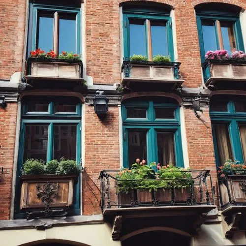 balcones,balconies,balcon de europa,cannaregio,french windows,facades,balcon,granjas,row of windows,toulouse,window with shutters,old windows,window frames,venetians,tarazona,celona,frontages,carrer,wooden windows,shutters,Illustration,Paper based,Paper Based 05