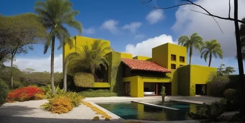 EL EXTERIOR DE UNA CASA CON ESTILO MEXCANO MODERNO, USO DE COLORES VIBRANTES, MATERIALES REFIONALES, TEJA, VIGAS DE MADERA, EN UN AMBIENTE EXUBERANTE, ESTANQUE DE AGUA AL FRENTE.,an art deco architect