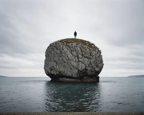 dokdo,split rock,bass rock,lake baikal,baikal lake,crimea,Photography,Documentary Photography,Documentary Photography 04