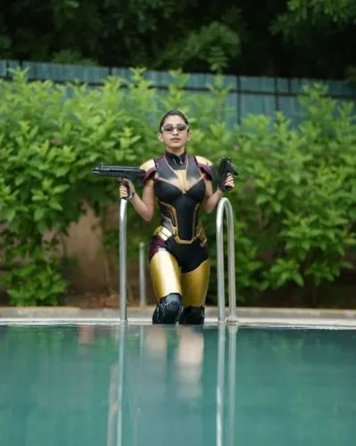 IRONMAN SUIT,female swimmer,divemaster,cosplay image,cosplayer,swimmer,diver,asian costume,infinity swimming pool,swimming,diving,dive,bia hơi,swimming technique,swimming pool,finswimming,aquanaut,div