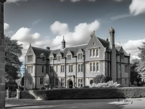 Transform the famous drawing by Bill Denny “Malvern College, House Nr. 5” into a contemporary, high-resolution black and white photo in an impressive way.,large building with hedges and clock on the t