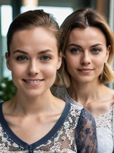 olsens,actresses,scandinavians,young women,natural beauties,zella,irishwomen,two girls,pretty women,beautiful women,serebro,sisters,beautiful photo girls,daughters,stepsisters,priestesses,frenchwomen,senderens,sista,comediennes