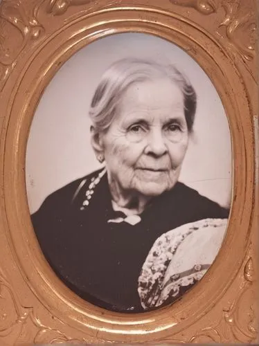 бабушка,vintage female portrait,barbara millicent roberts,elderly lady,ambrotype,grandmother,charlotte cushman,old elisabeth,old woman,grama,elderly person,female portrait,rose woodruff,vintage photo,