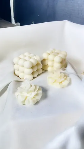 steamed dumplings,wafer cookies,meringue,cheesemaking,jiaozi,soap making,parmesan wafers,wafers,white chocolates,krupuk,fresh pasta,marshmallow art,orecchiette,dried lemon slices,cavatelli,sheep milk 