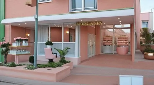 bahru,mahdavi,vanderpump,maisonette,boutiques,an apartment,Photography,General,Realistic