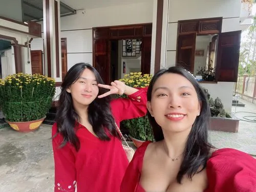 hua hin,hanoi,ao dai,xuyen,danang,hcmc