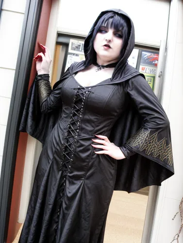 gothic dress,goth whitby weekend,goth woman,whitby goth weekend,gothic woman,gothic fashion,cosplay image,gothic style,goth,goth festival,goth weekend,gothic,goth like,vampire woman,raven,vampire lady