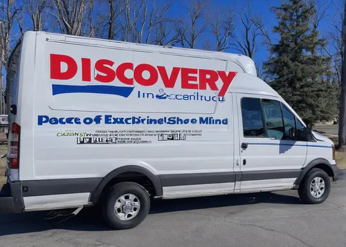 Experience peace of mind with Discovery Insure's fast and efficient claims process and exceptional customer service.,advertising vehicle,discover,land rover discovery,ford transit,microvan,delivery tr