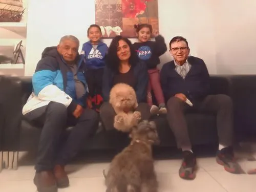 familiares,familias,canina,work and family,visitantes,collegues,doctores,family dog,social,canlas,caninus,dog cafe,famiglia,ambato,bascomb,agencia,rancagua,apso,perros,intrafamily