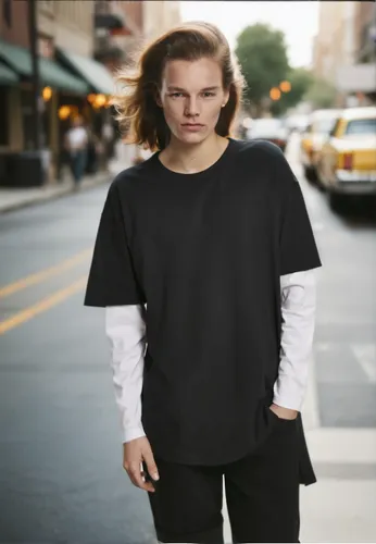 时尚美式街头,long-sleeved t-shirt,gnu,ny,polo shirt,beef rydberg,dj,pedestrian,nyc,ceo,in a shirt,ledger,sweatshirt,premium shirt,fashion street,daniel,polo shirts,shirt,new york streets,a pedestrian,gap ki