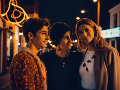 adolescentes,photo session at night,friends ,street , the orange world,Photography,General,Cinematic