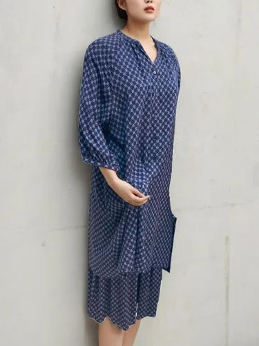 shirtdress,jinbei,miyake,kurung,shirtdresses,nonnative,togawa,kaftan,toshiko,kurti,japan pattern,shirting,redress,omori,blue checkered,womenswear,shibori,handwoven,kurta,baju,Female,East Asians,XXXL,Pure Color,Light Grey