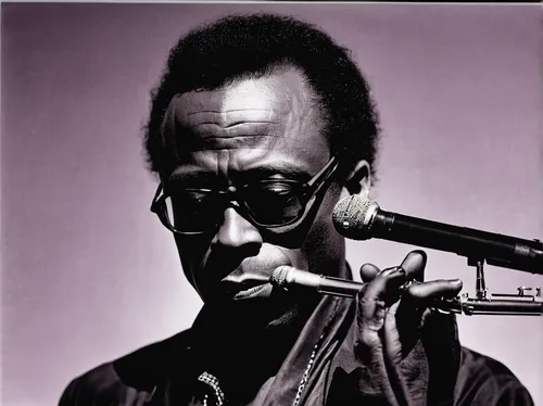 miles davis,blade,blues harp,man with saxophone,saxophonist,trombonist,saxophone playing man,trombone player,born 1953-54,afro american,trumpeter,harmonica,sylvester,scallion,saxophone player,jazz,sighetu marmatiei,wind instrument,musician,trombone,Conceptual Art,Daily,Daily 19