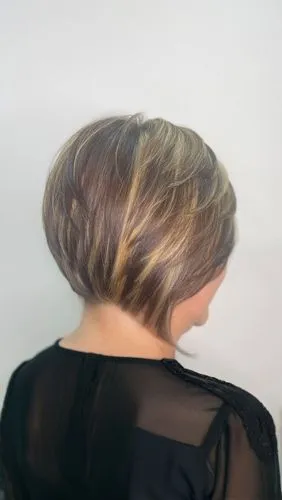 back of head,chignon,updo,pleat,trichotillomania,shoulder length,undercut,woman's backside,back view,short blond hair,penteado,connective back,hairpiece,goldwell,blondet,alopecia,sassoon,haar,photo of the back,isolated product image